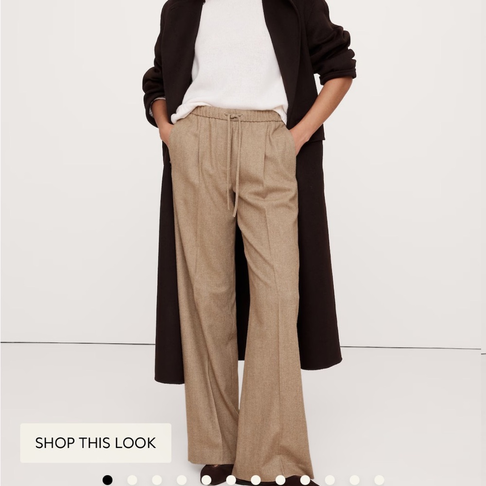 Banana Republic Mid-Rise Pull-On Italian Flannel Pant